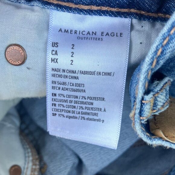 American eagle 90’s boyfriend distressed cut off shorts size 2 #629 - Picture 8 of 8